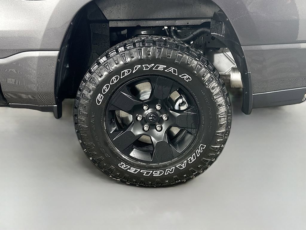 New 2026 RAM 1500 Classic Warlock image 17