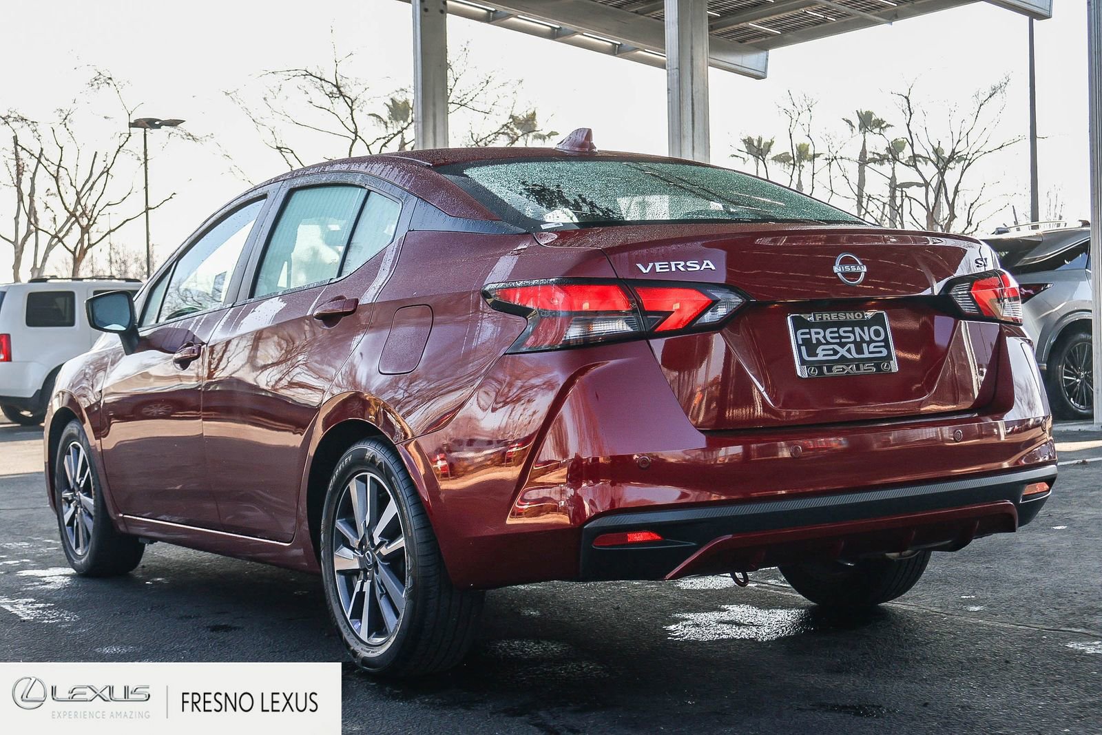 Used 2024 Nissan Versa SV image 4