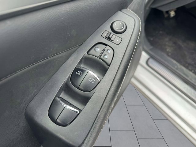Used 2019 Nissan Maxima 3.5 SL w/ Floor Mat Group image 16