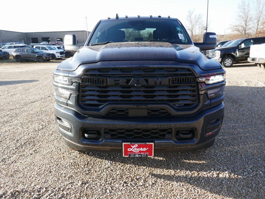 New 2026 RAM 2500 Big Horn AWD/4WD image 8