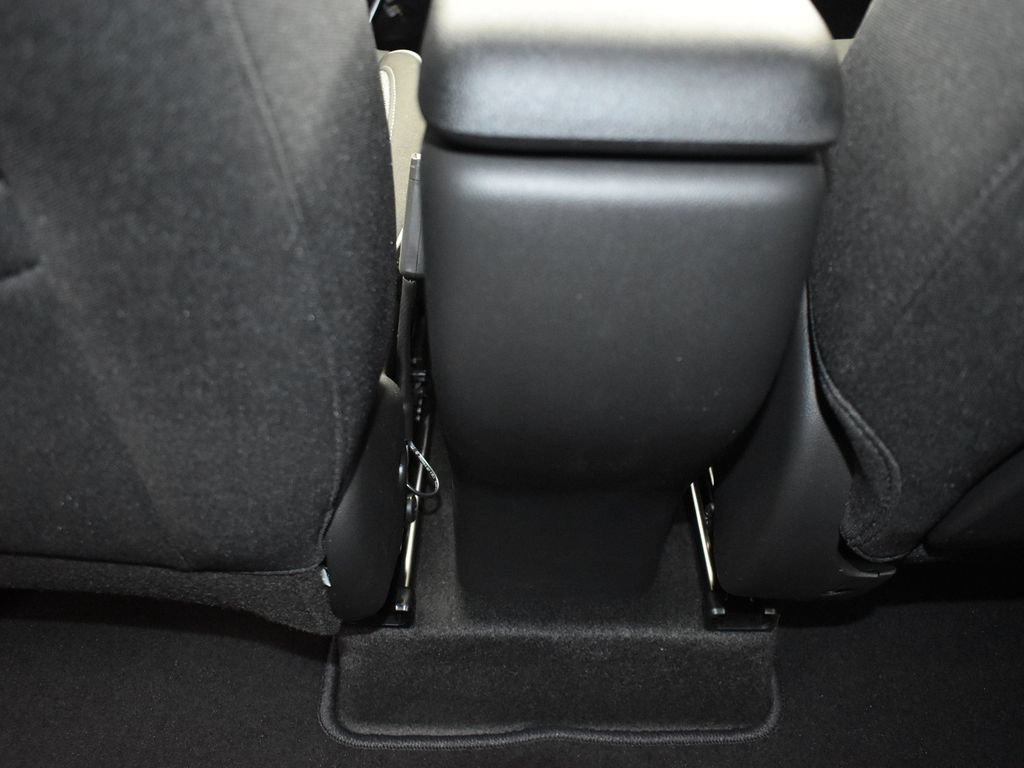 New 2025 Chevrolet TrailBlazer LS w/ LS Convenience Package FWD image 17