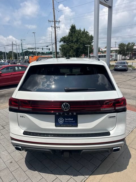 Used 2024 Volkswagen Atlas Peak Edition SEL AWD/4WD image 8