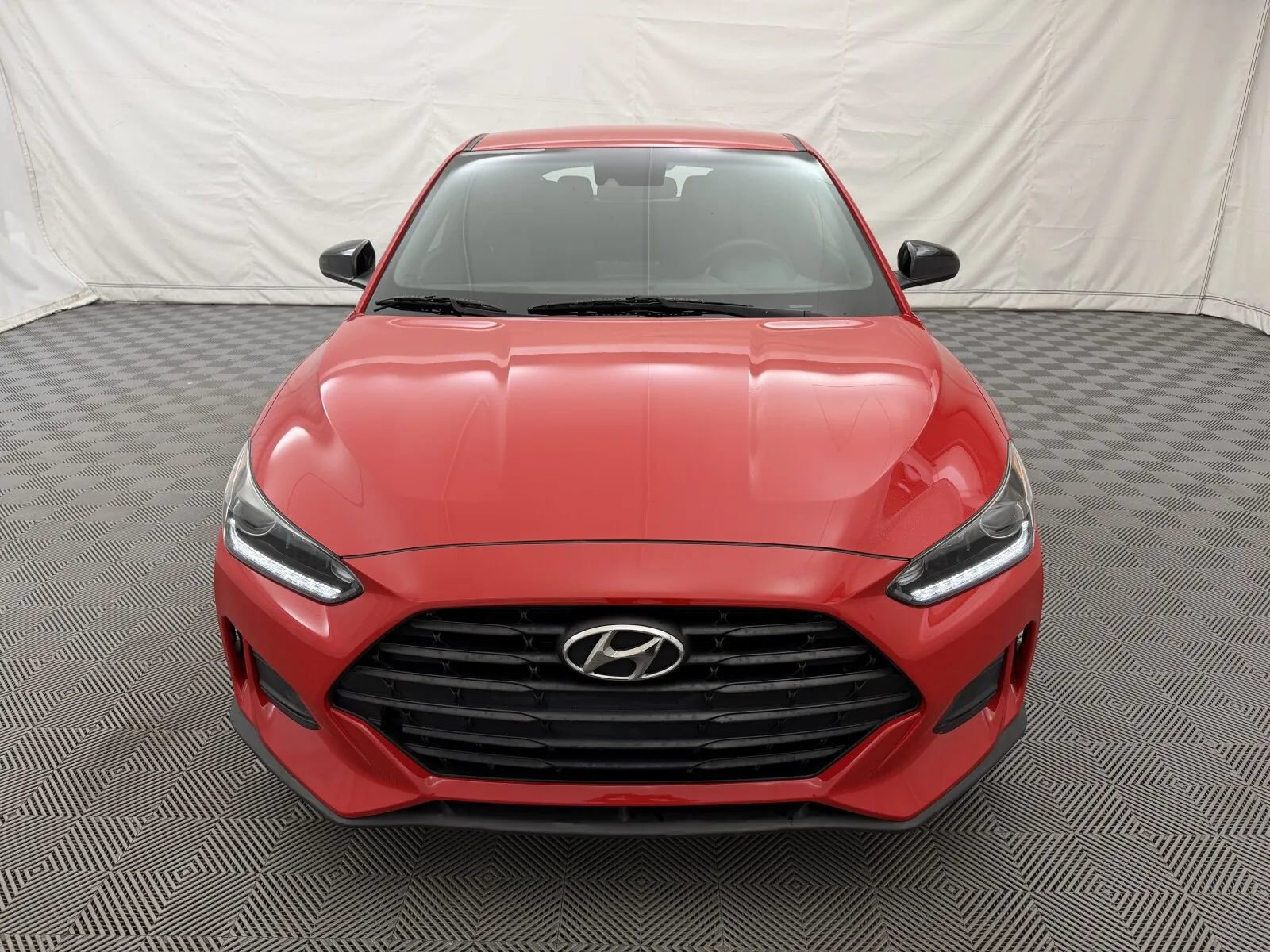 Used 2019 Hyundai Veloster 2.0 FWD image 3