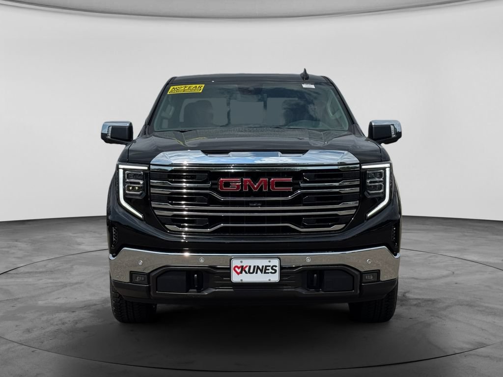 New 2026 GMC Sierra 1500 SLT w/ SLT Premium Plus Package AWD/4WD image 2