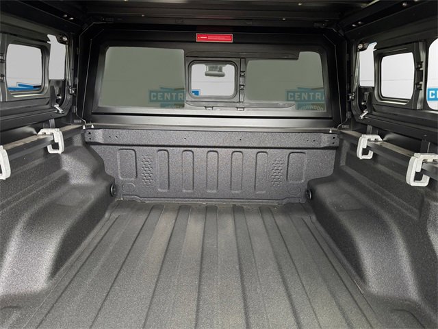 New 2025 Jeep Gladiator Sport image 12