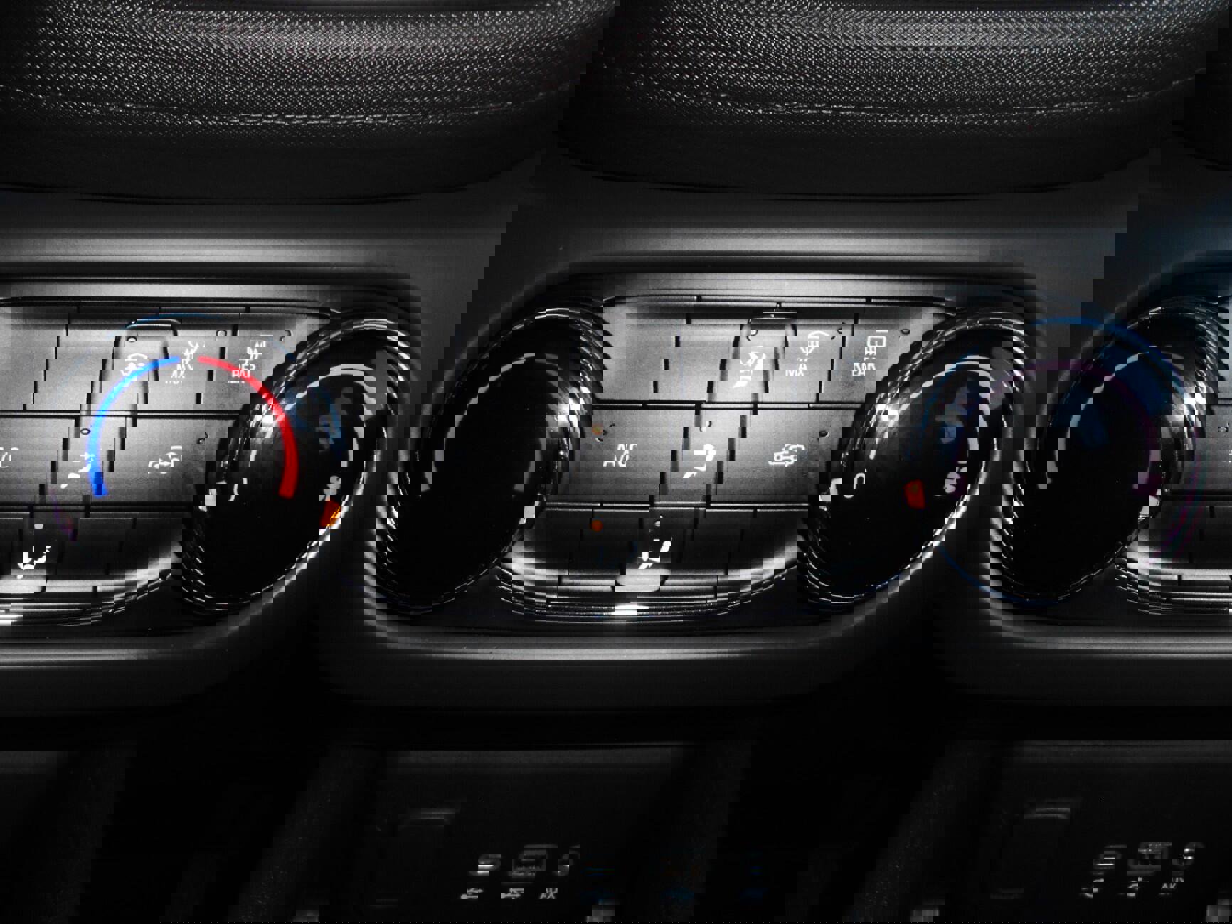 Used 2021 Chevrolet TrailBlazer LS image 15