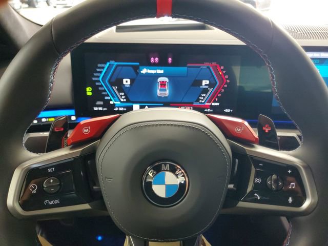 Used 2025 BMW M5 w/ Carbon Package image 16