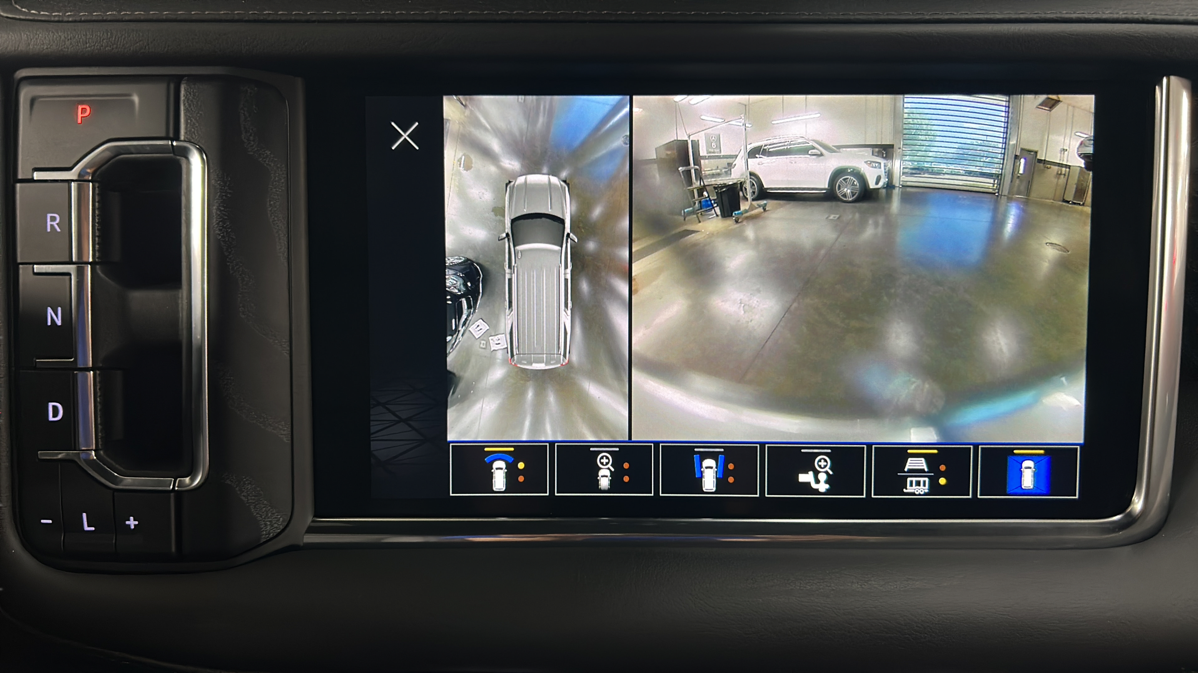 Used 2024 GMC Yukon Denali w/ Max Trailering Package RWD image 28