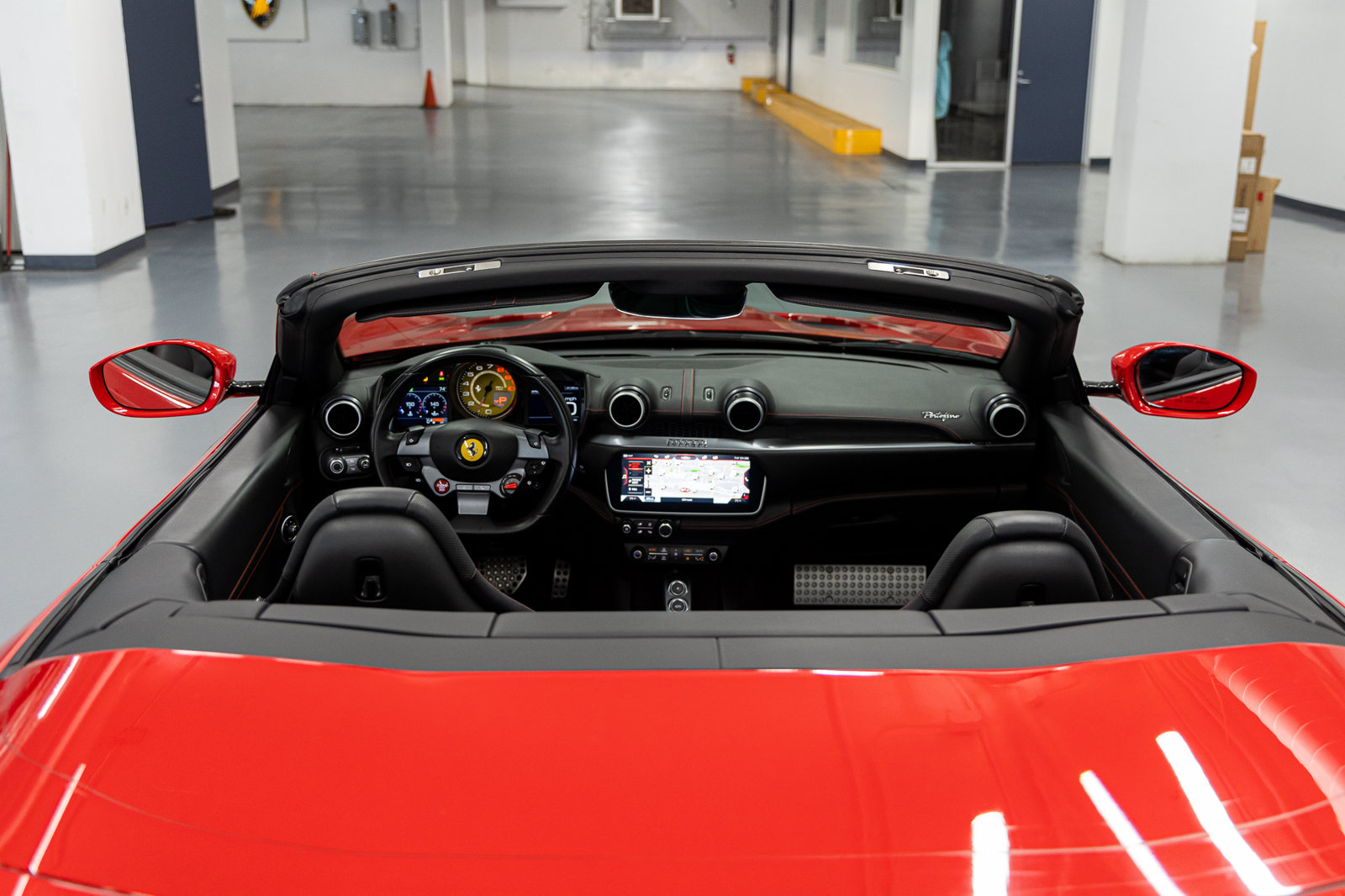 Used 2020 Ferrari Portofino RWD image 9