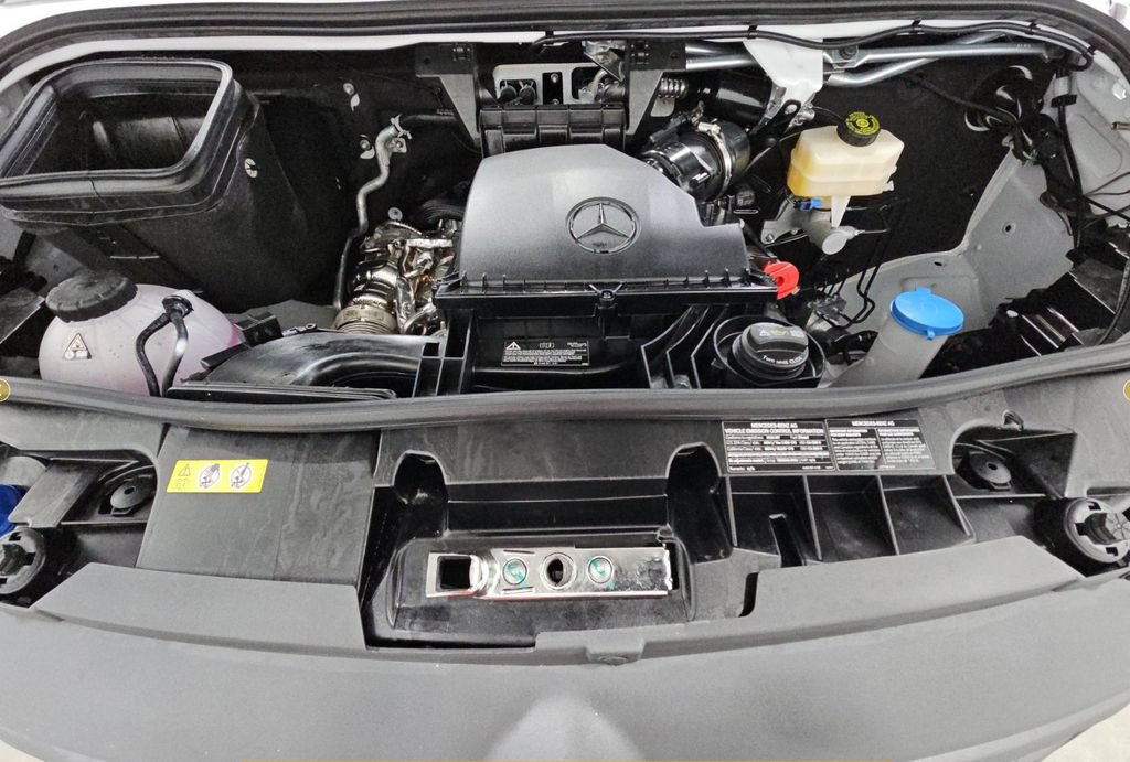 Used 2026 Mercedes-Benz Sprinter 2500 image 33