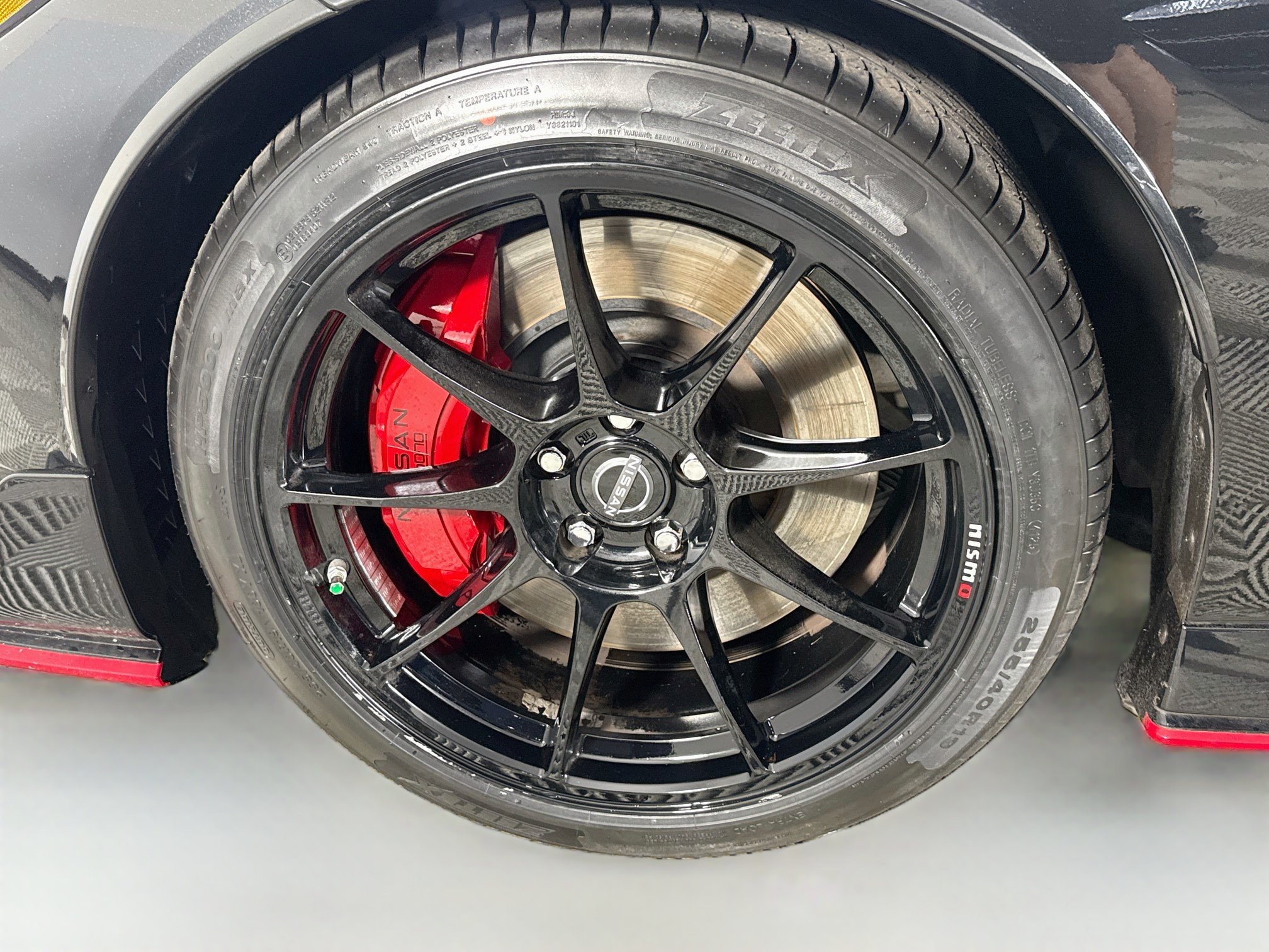 Used 2024 Nissan Z NISMO w/ Floor Mat Package RWD image 34