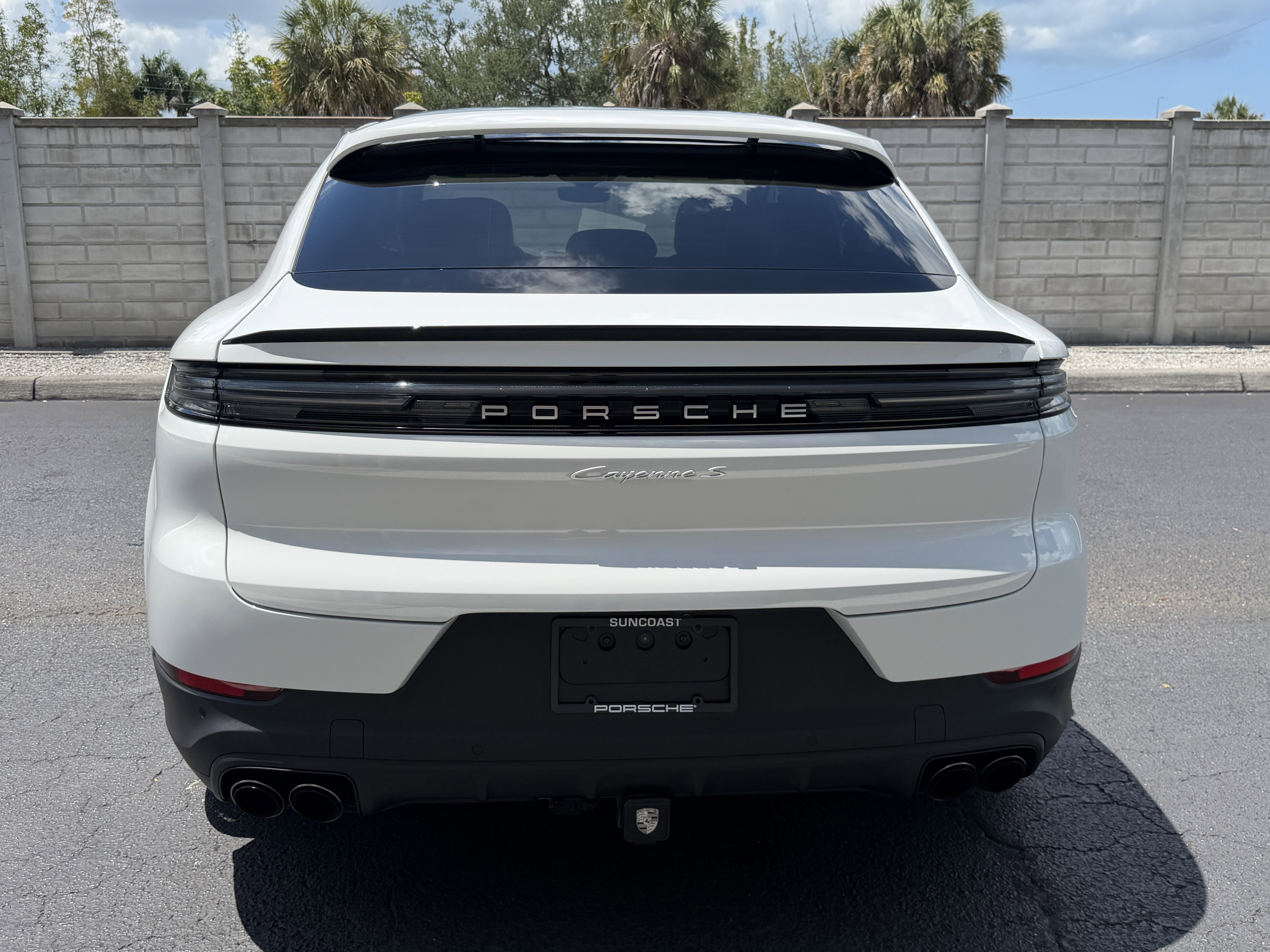 Certified 2024 Porsche Cayenne S AWD/4WD image 11
