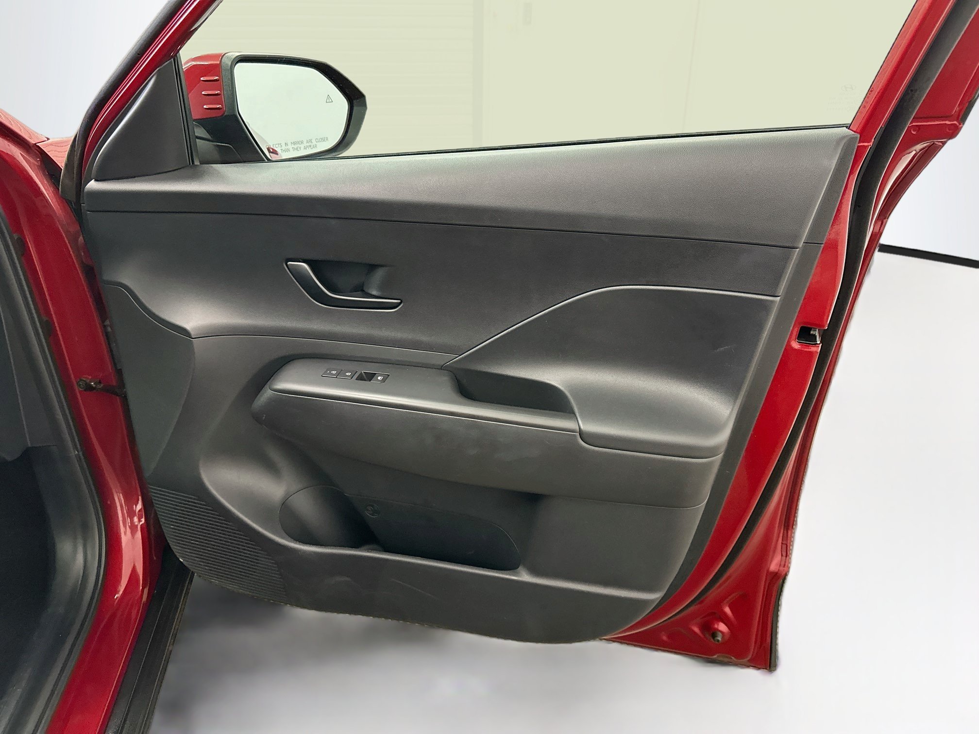 Used 2025 Hyundai Kona SEL AWD/4WD image 33