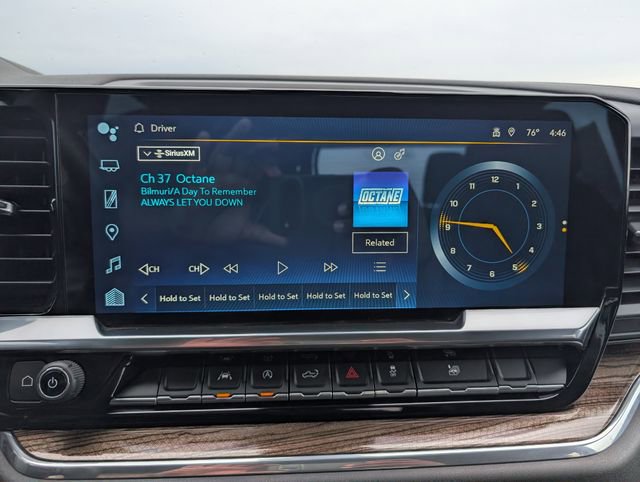 Used 2023 Chevrolet Silverado 1500 LT AWD/4WD image 15