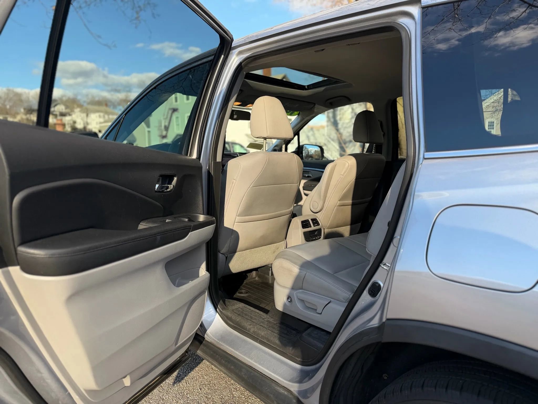Used 2016 Honda Pilot EX-L image 23
