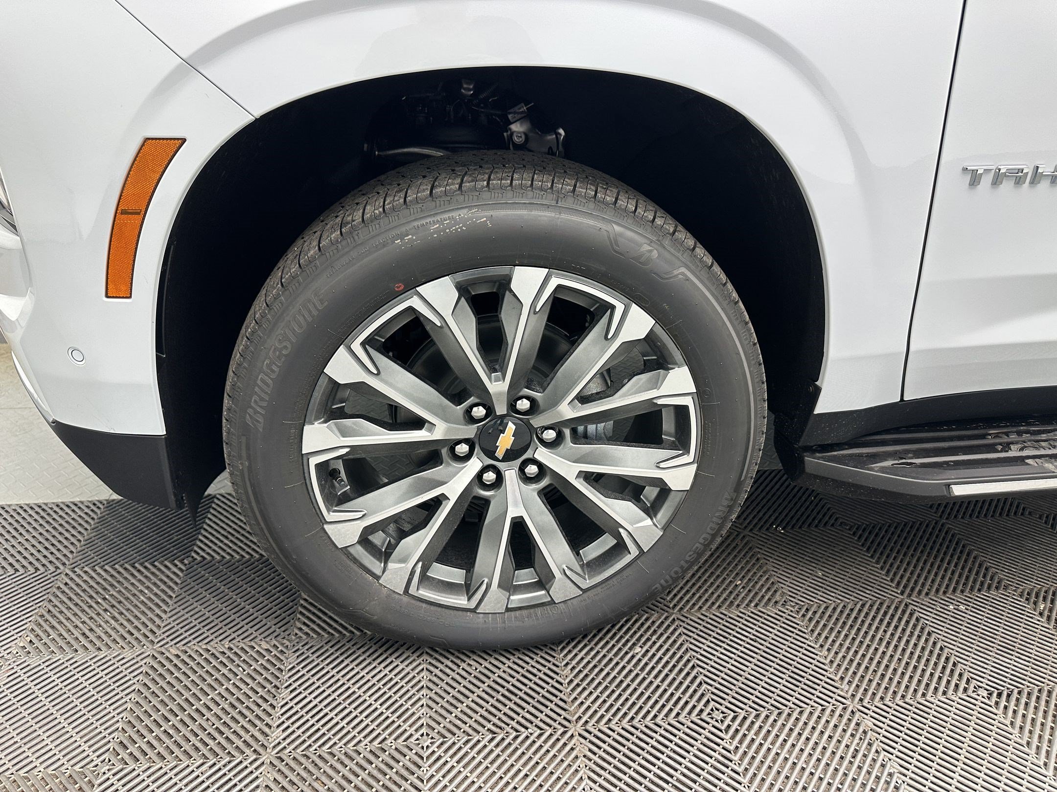 New 2026 Chevrolet Tahoe High Country w/ Sun And Tow Package AWD/4WD image 13