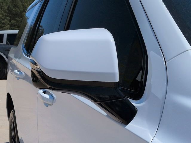 Used 2023 Chevrolet Tahoe LT w/ Luxury Package image 13