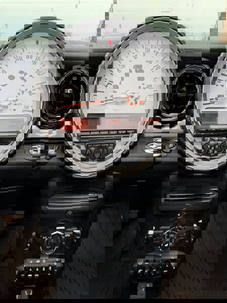 Used 2013 MINI Cooper Convertible image 44