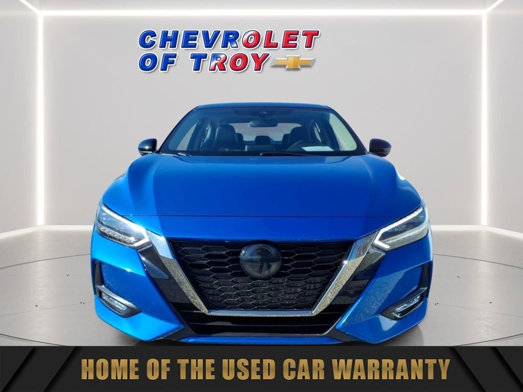 Used 2022 Nissan Sentra SR w/ SR Premium Package FWD image 2