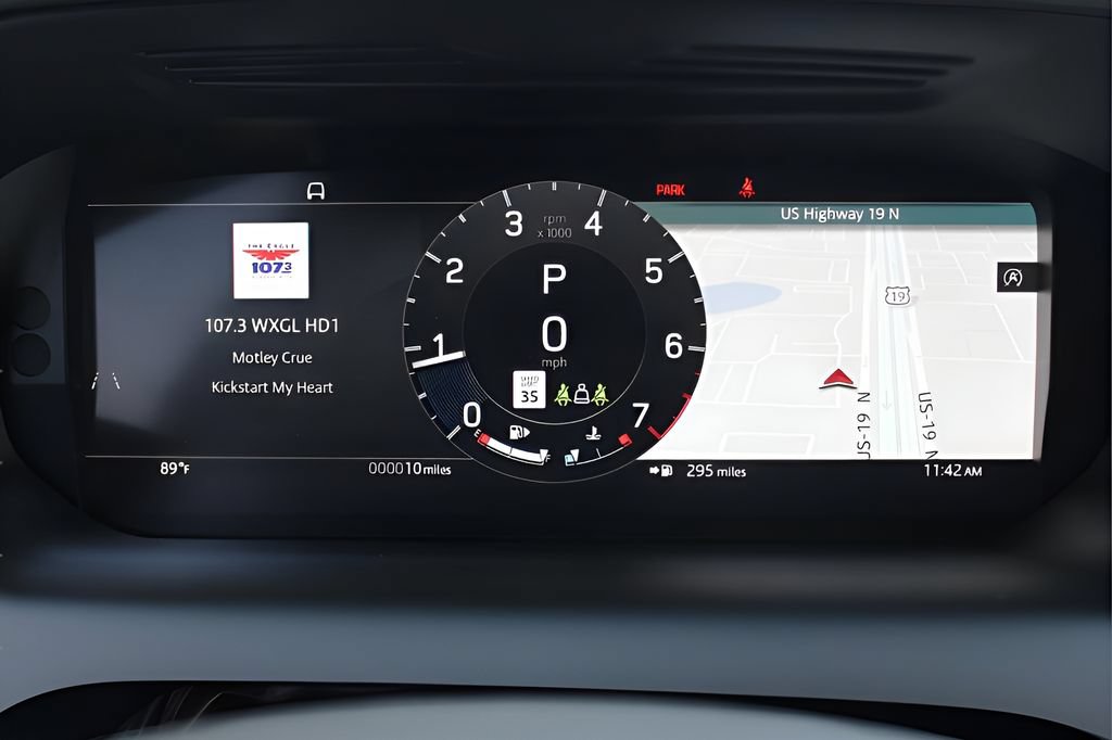 New 2025 Land Rover Discovery Sport S AWD/4WD image 22