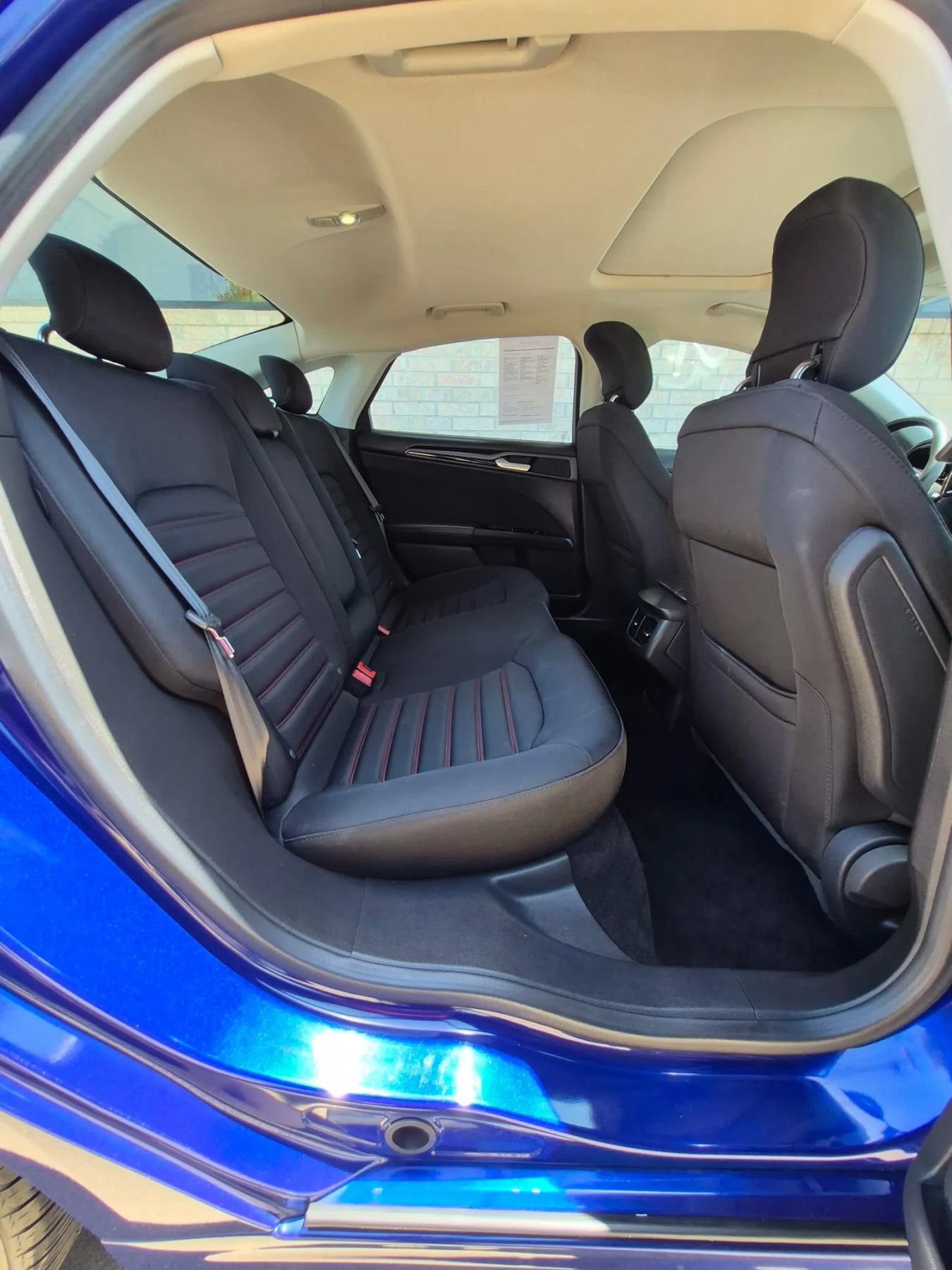 Used 2013 Ford Fusion SE FWD image 19