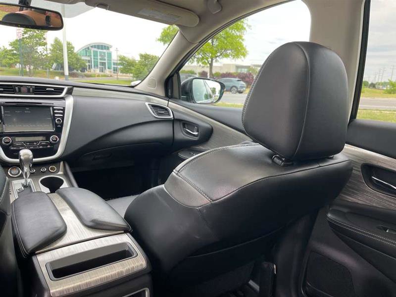 Used 2015 Nissan Murano Platinum w/ Platinum Technology Package AWD/4WD image 11