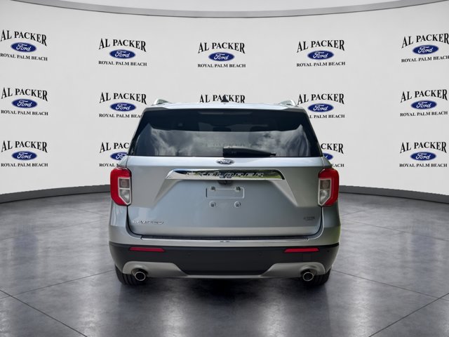 Certified 2022 Ford Explorer Limited w/ Equipment Group 301A RWD image 9