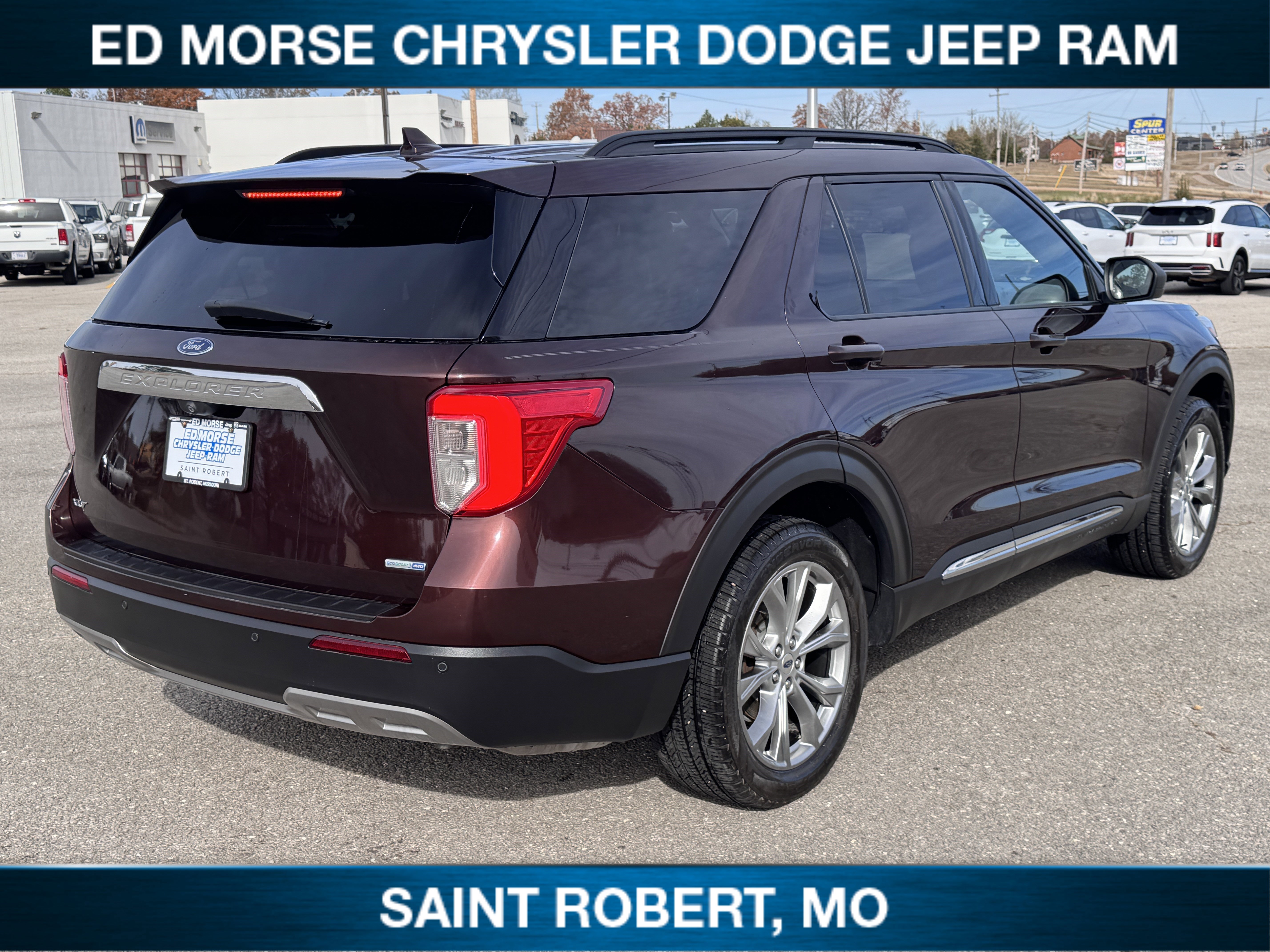 Used 2020 Ford Explorer XLT w/ Equipment Group 202A image 5