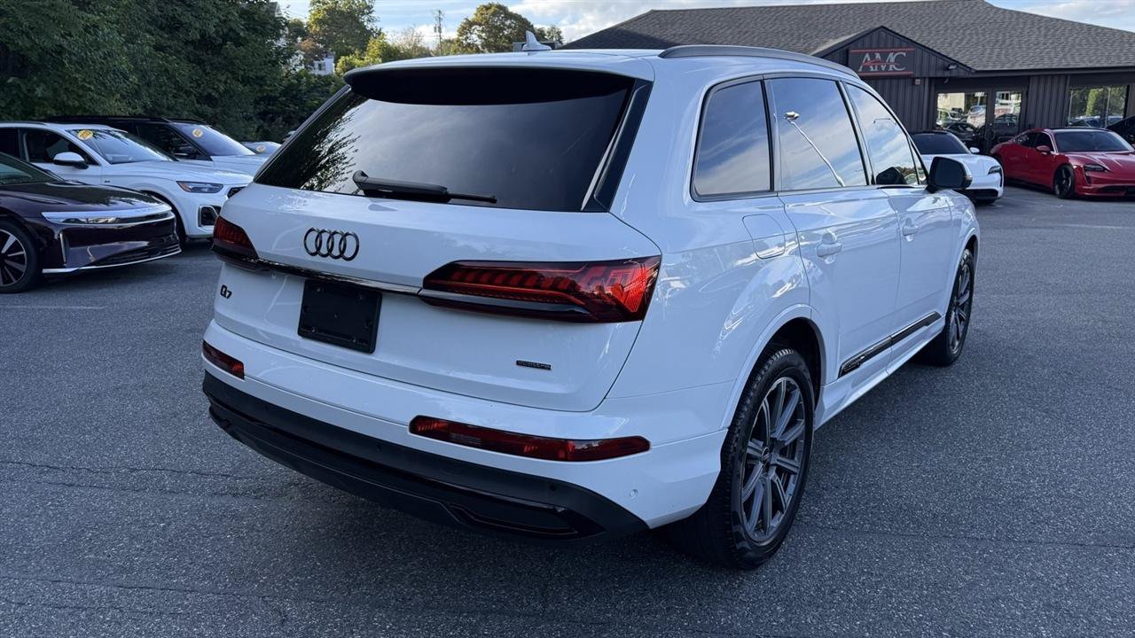Used 2023 Audi Q7 2.0T Premium Plus w/ Premium Plus Package AWD/4WD image 17