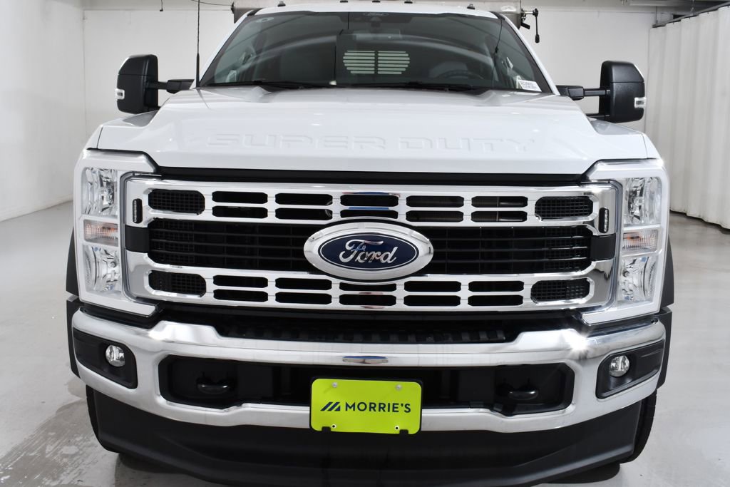 New 2025 Ford F550 4x4 Crew Cab Super Duty w/ XLT Value Package image 10