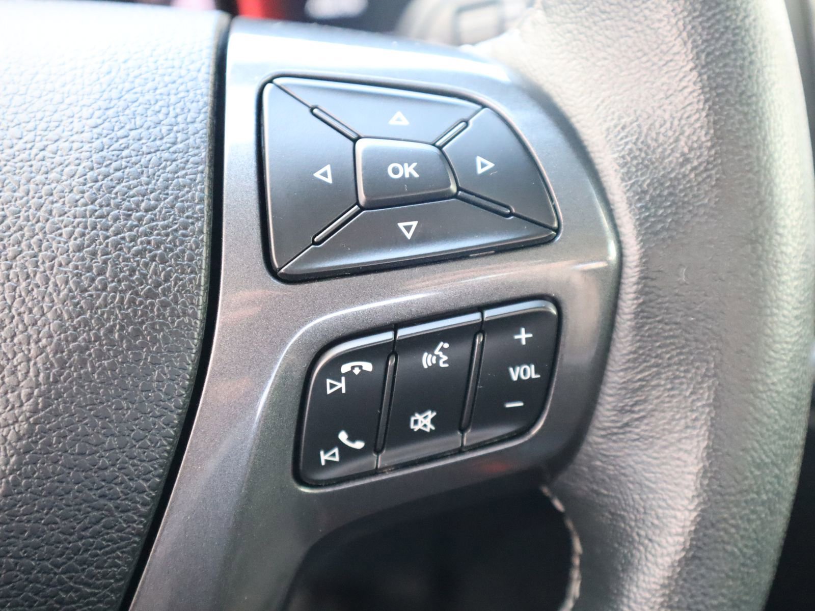 Used 2019 Ford Ranger Lariat w/ Equipment Group 501A Mid AWD/4WD image 35