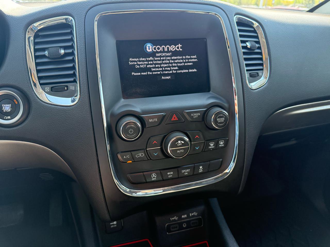 Used 2018 Dodge Durango SXT AWD/4WD image 14