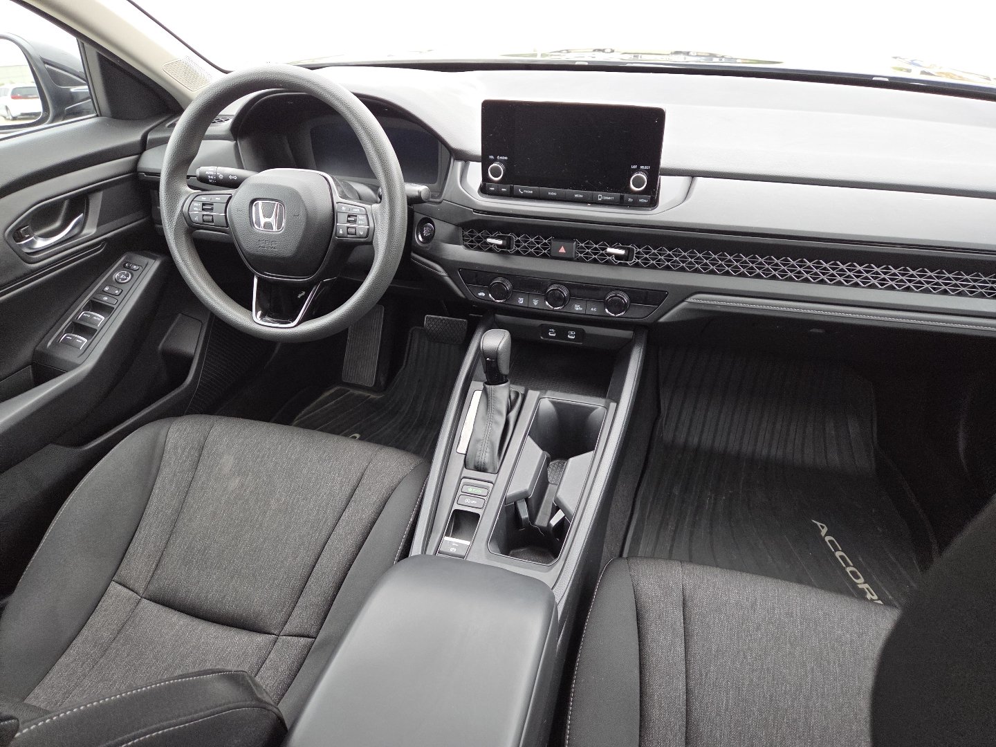 Used 2024 Honda Accord EX image 22