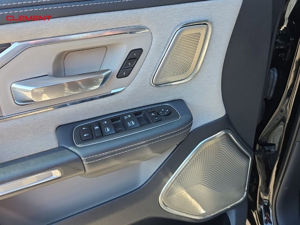 Used 2024 RAM 1500 Limited image 14