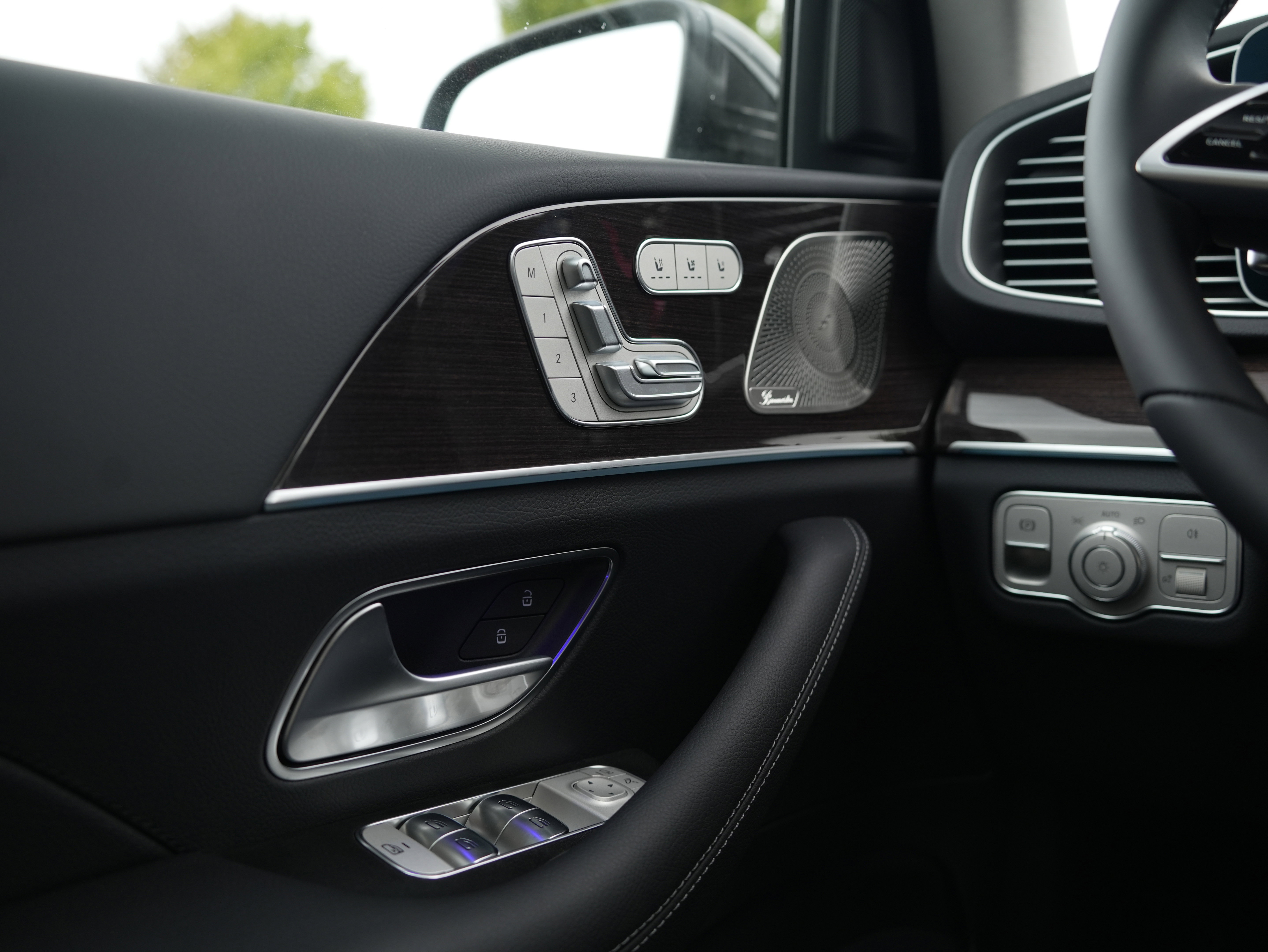 New 2026 Mercedes-Benz GLE 350 4MATIC image 23