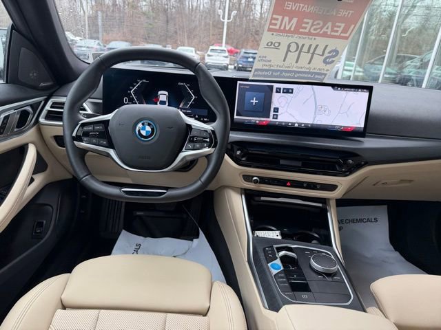 Used 2025 BMW i4 xDrive40i w/ Premium Package AWD/4WD image 12