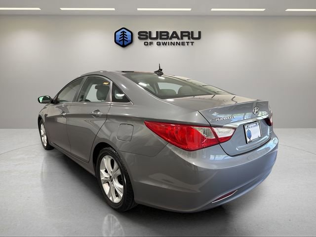 Used 2013 Hyundai Sonata Limited w/ Premium Pkg FWD image 3