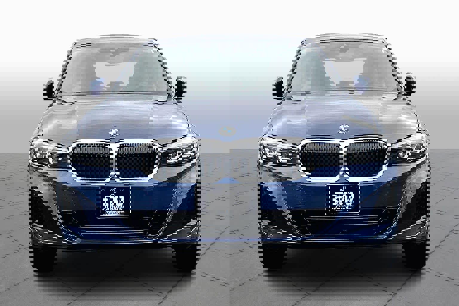 Used 2023 BMW 330i xDrive Sedan w/ Premium Package image 3