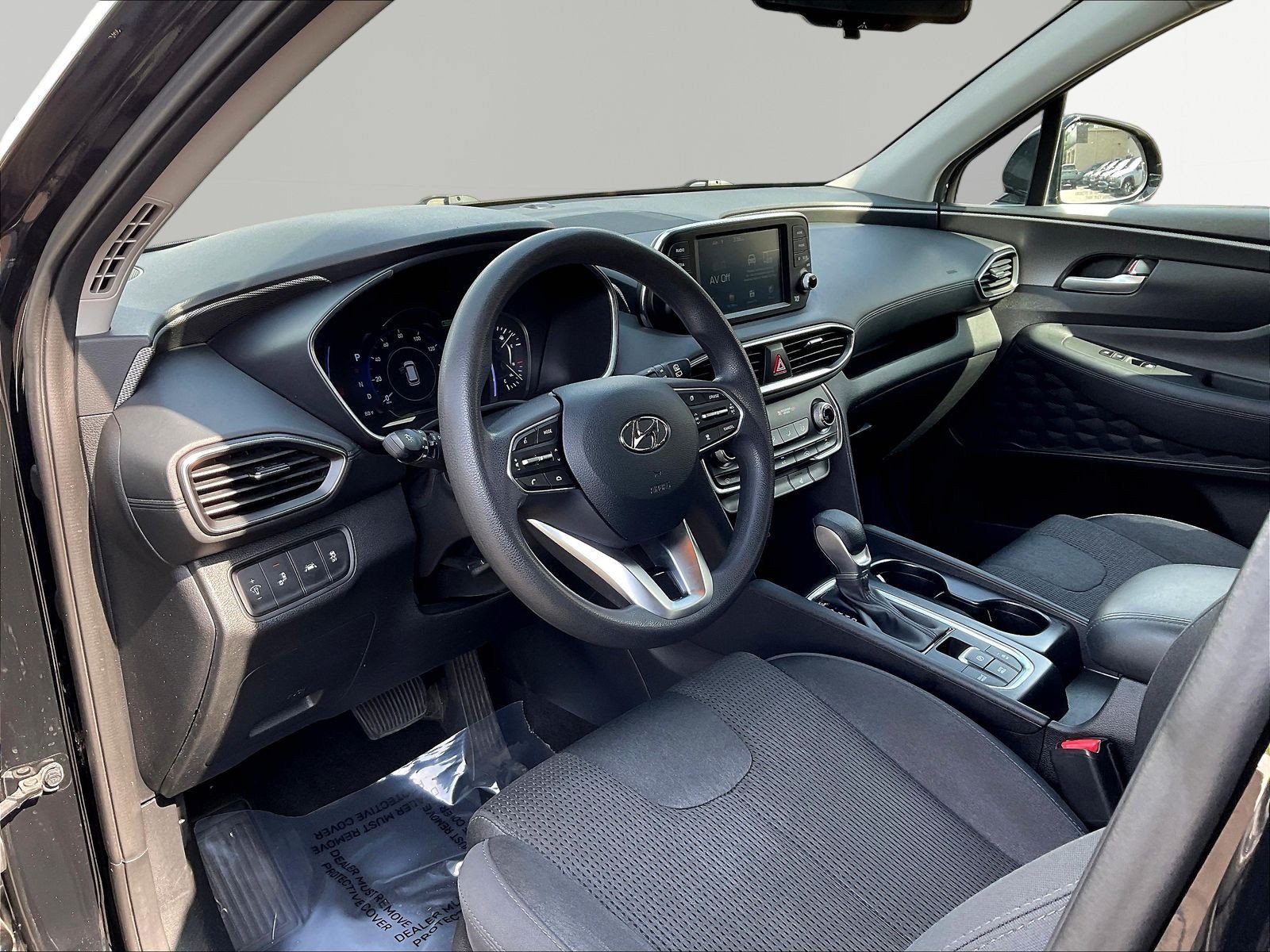 Used 2019 Hyundai Santa Fe SEL FWD image 17