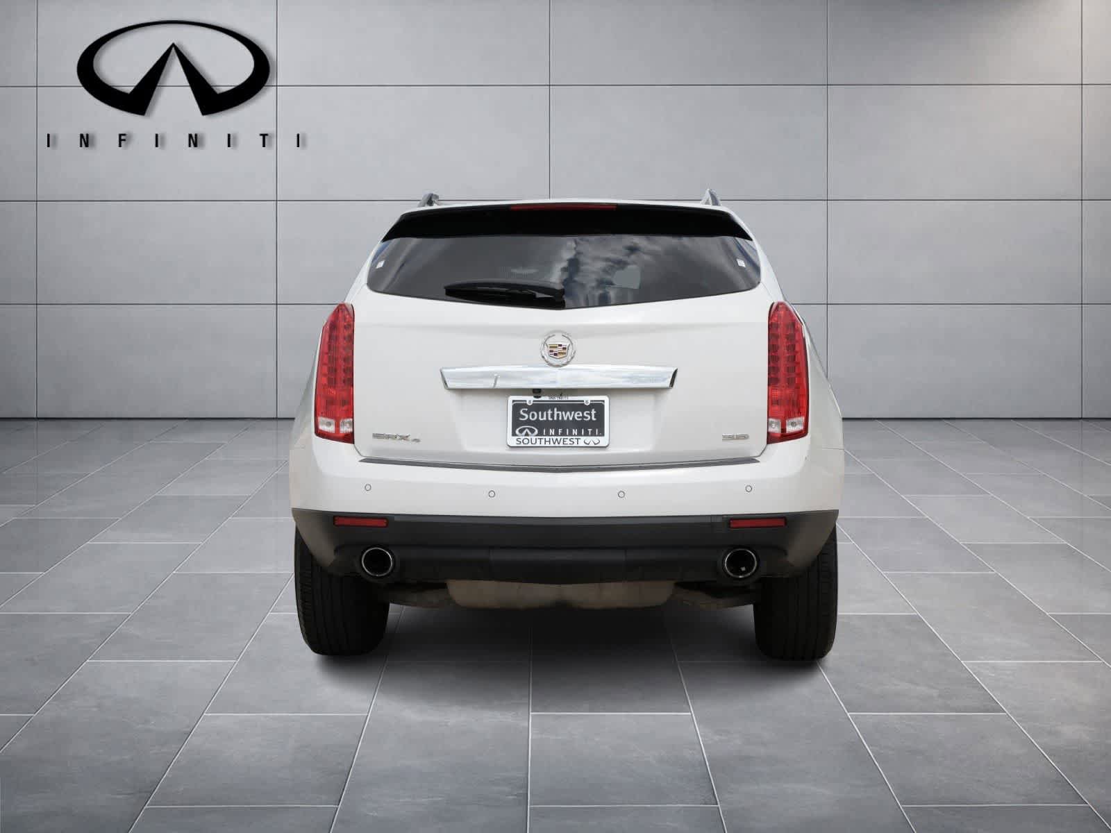 Used 2015 Cadillac SRX Luxury w/ Driver Awareness Package AWD/4WD image 6