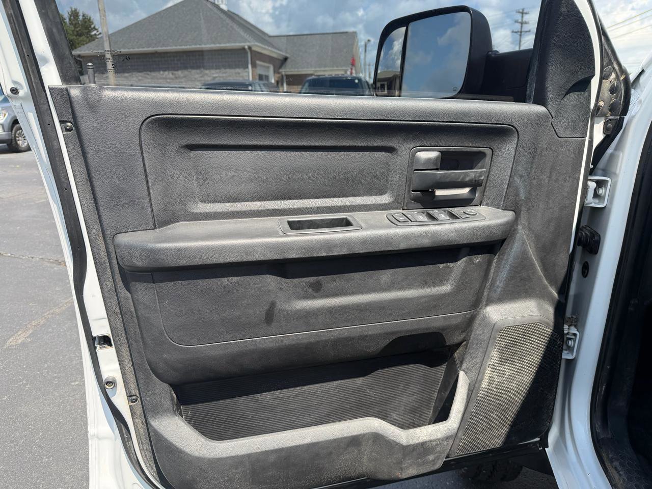 Used 2016 RAM 4500 Tradesman AWD/4WD image 9