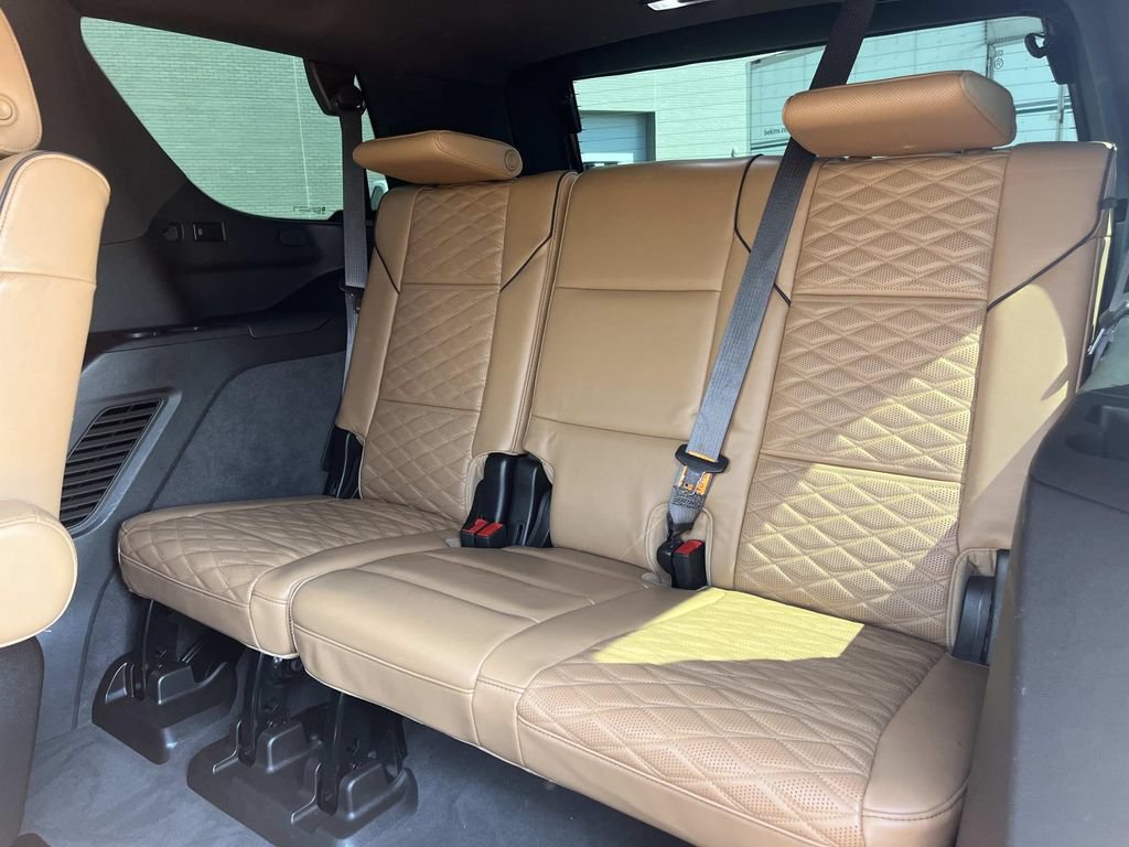 Used 2023 Cadillac Escalade Sport w/ Touring Package AWD/4WD image 18