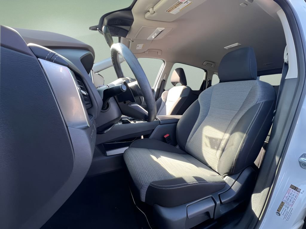 Used 2022 Nissan Rogue S FWD image 22