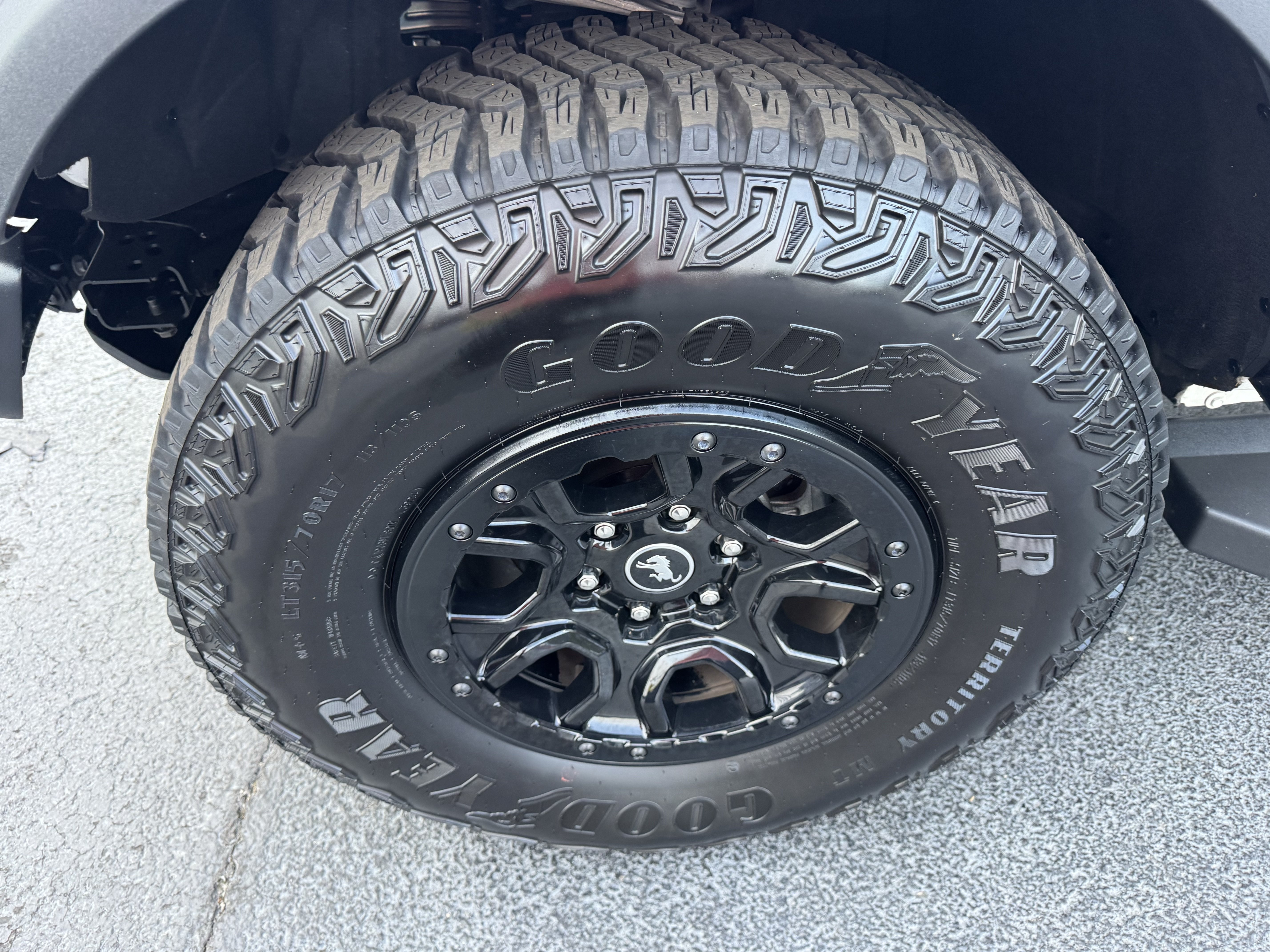 Used 2024 Ford Bronco Wildtrak AWD/4WD image 31