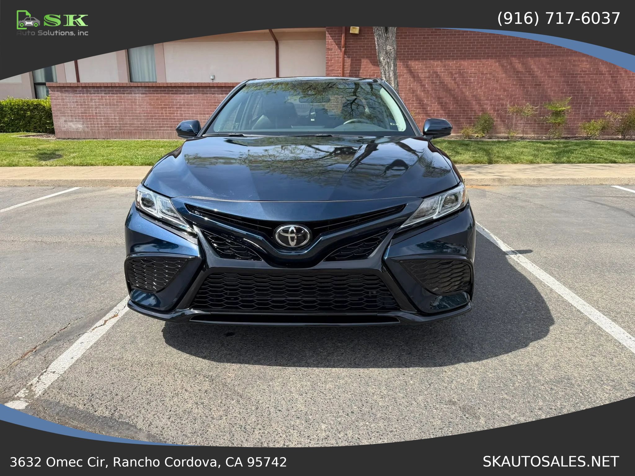 Used 2021 Toyota Camry SE w/ Carpet Mat Package (TMS) FWD image 3