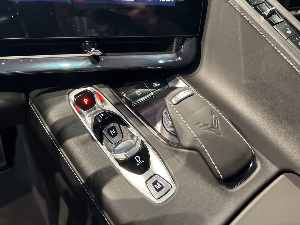 Used 2023 Chevrolet Corvette Stingray Premium Conv w/ Stealth Interior Trim Package image 21