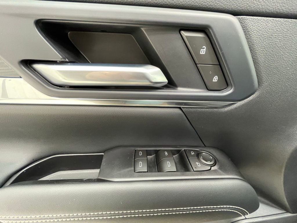 New 2026 GMC Terrain Elevation w/ LPO, Floor Liner Package image 12