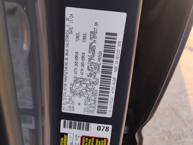 Used 2024 Toyota Tacoma TRD Sport w/ TRD Sport Upgrade Package AWD/4WD image 18