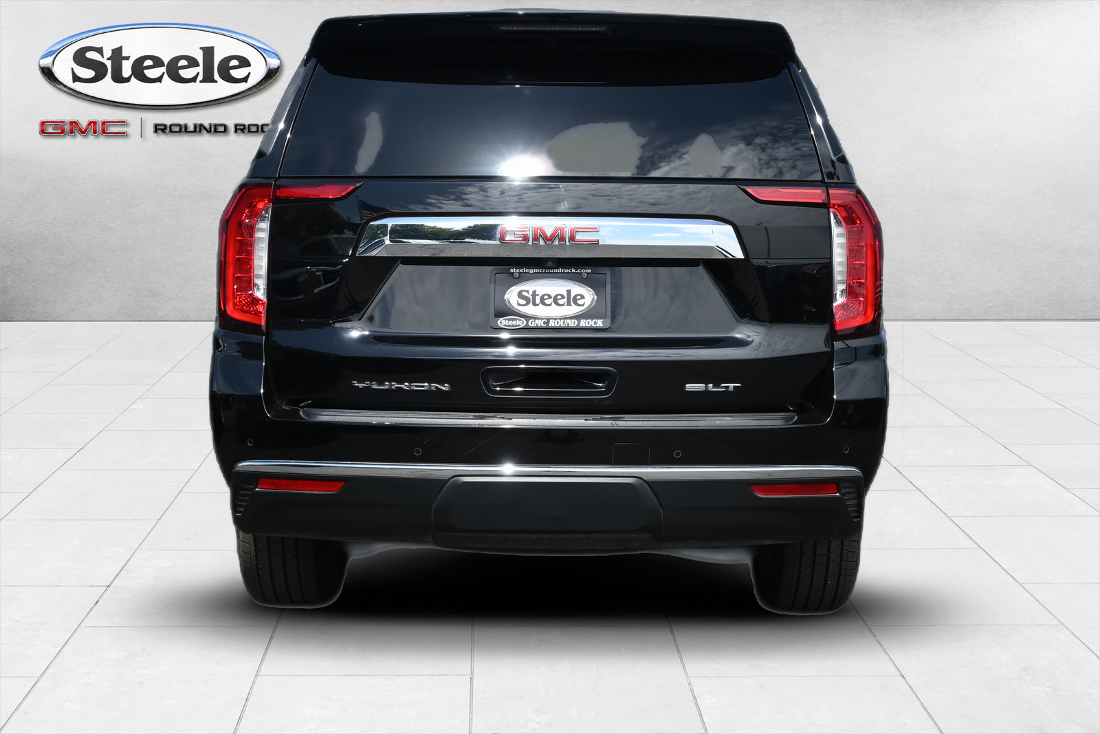 Certified 2024 GMC Yukon XL SLT w/ SLT Luxury Package AWD/4WD image 6