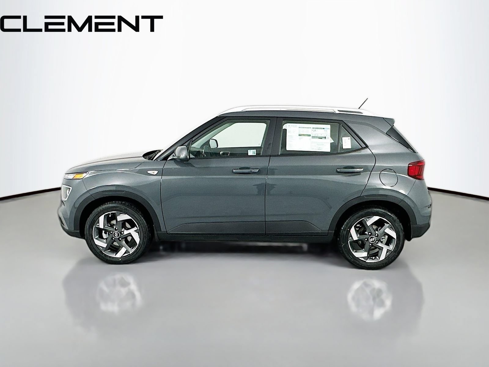 Certified 2026 Hyundai Venue SEL FWD image 6